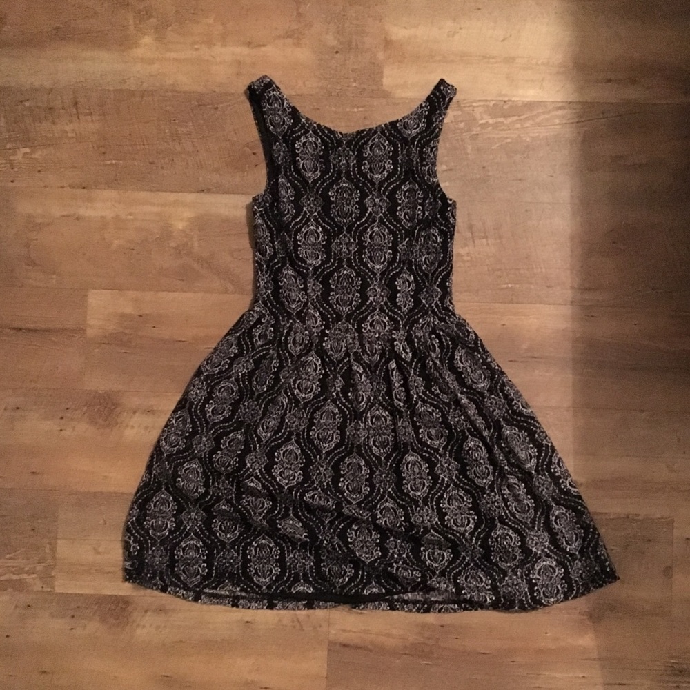 Black & White Fit & Flare Patterned Dress